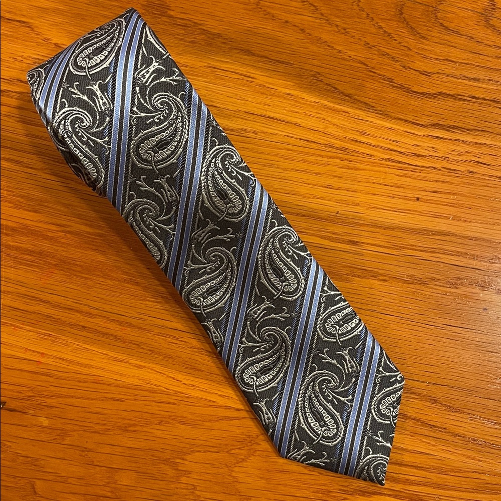 Hudson Room 100% Silk Blue Gray Paisley Stripe Tie 3” x 60” Mens (3/$25)